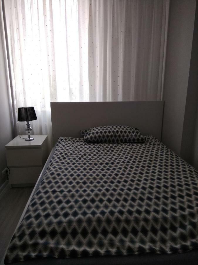 Apartment Plac Bankowy Warschau Buitenkant foto